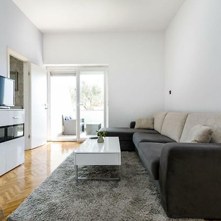 קרק Apartments Mate Balote 54 מראה חיצוני תמונה