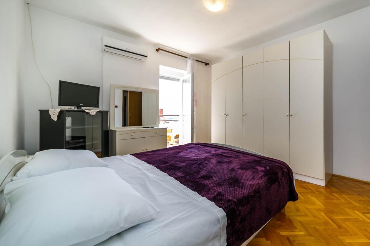קרק Apartments Mate Balote 54 מראה חיצוני תמונה